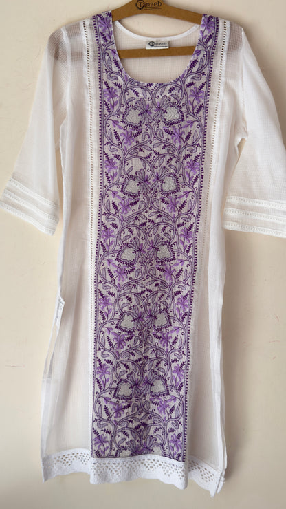 White kota kurta with shades of lavender Chikankari embroidery