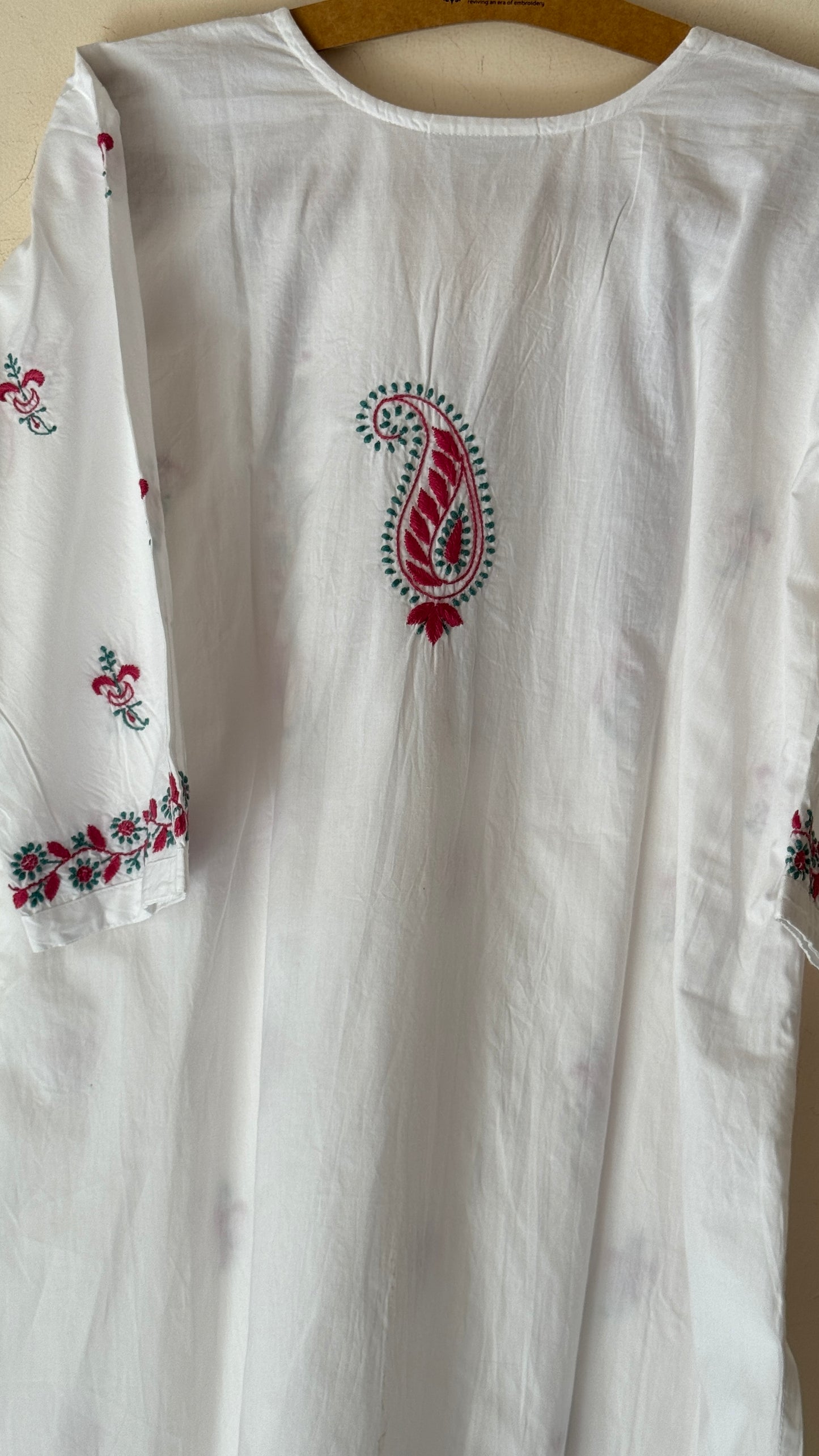 White cotton Kurta with teal and red Chikankari embroidery