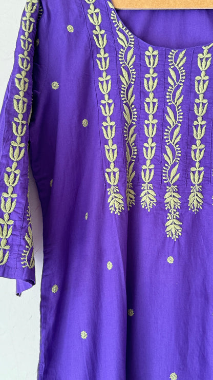 Lavender cotton with white and tonal Chikankari embroidery on the kurta